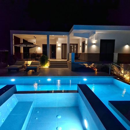 Luxury Villa Anemone With Private Pool Pastida Extérieur photo